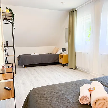 ImmoStay I#2- Apartment mit Garten&Privatparkplatz, WiFi&TV
