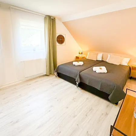 ImmoStay I#2- Apartment mit Garten&Privatparkplatz, WiFi&TV *