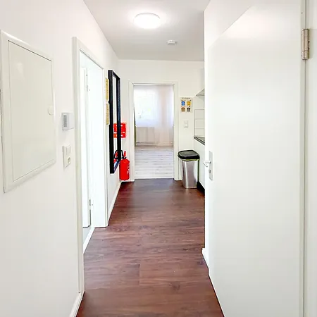 ImmoStay I#2- Apartment mit Garten&Privatparkplatz, WiFi&TV Apartment