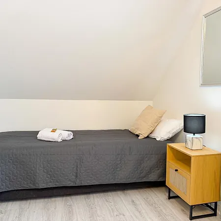 Apartment ImmoStay I#2- Apartment mit Garten&Privatparkplatz, WiFi&TV *
