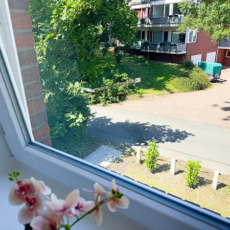 ImmoStay I#2- Apartment mit Garten&Privatparkplatz, WiFi&TV * Bremen