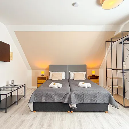 ImmoStay I#2- Apartment mit Garten&Privatparkplatz, WiFi&TV