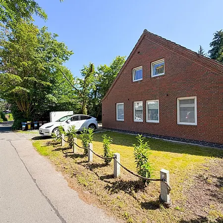 ImmoStay I#2- Apartment mit Garten&Privatparkplatz, WiFi&TV Bremen