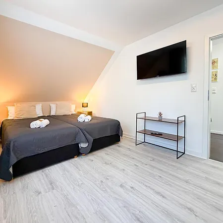 ImmoStay I#2- Apartment mit Garten&Privatparkplatz, WiFi&TV Bremen